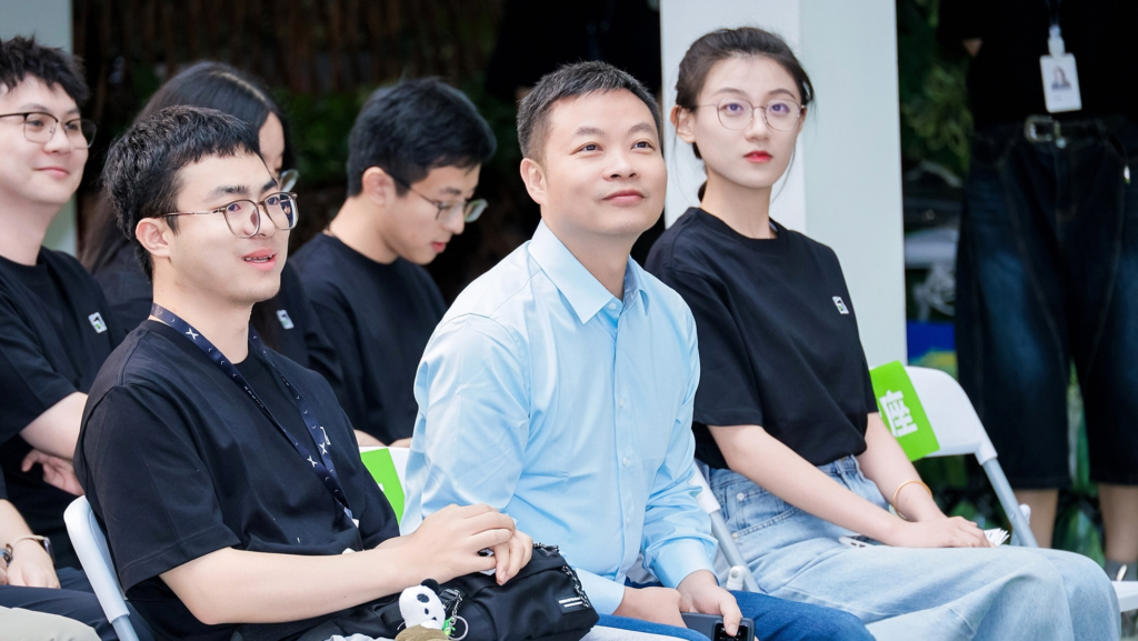 He Xiaopeng, CEO de Xpeng, lo deja claro: "Empezaremos a decir 'adiós' a conducir en cuestión de 2 años"