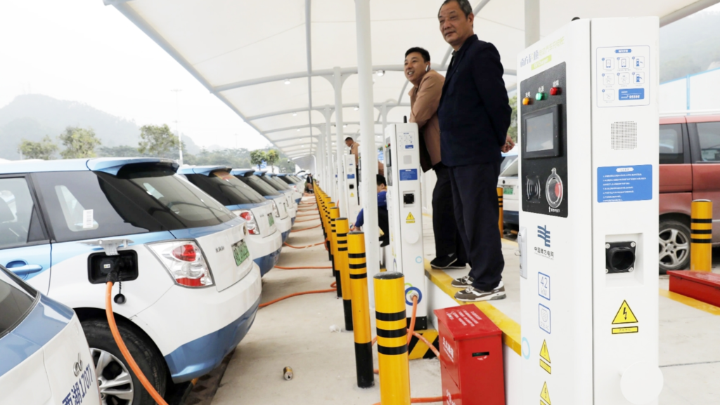 Con 21 millones de puntos de carga, China supera de lejos a Europa y Norteamérica tanto por volumen como por velocidad de recarga
