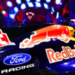 Ford defiende su deseo de los motores V8 en F1 al cambiar su estrategia en los coches de calle #F1 #FVDigital