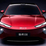 Increíble, pero BYD ya lo lanza: 693 CV, 400 km en 5 minutos y 900 km de autonomía