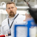 Cobrarte por usar los asientos calefactables: el jefe de Ingeniería de Volvo, Anders Bell, dice que sería "como pegarse un tiro en el pie"
