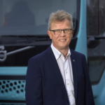 Roger Alm, presidente de Volvo Trucks, lo tiene claro: "Nunca ha sido tan fácil sustituir los camiones diésel por eléctricos"