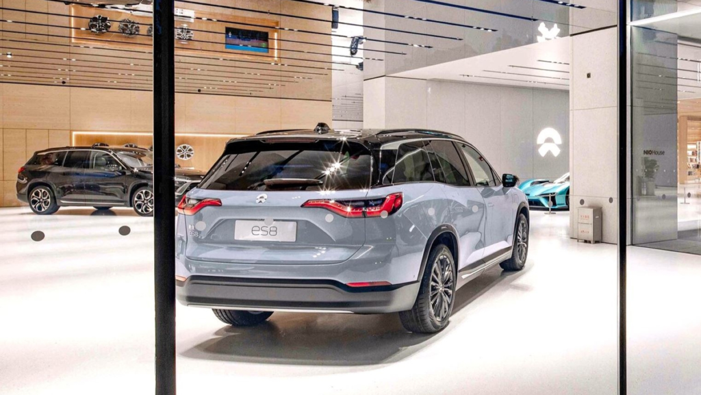 El 'mayor mercado eléctrico del mundo' se da un batacazo y pierde casi 100.000 ventas en un mes, aunque tiene un por qué