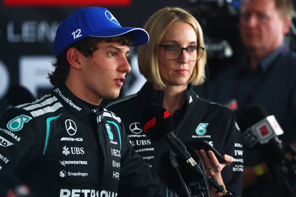 Antonelli reconoce su error tras perder la pole: “Me equivoqué en la Q3” #F1 #FVDigital