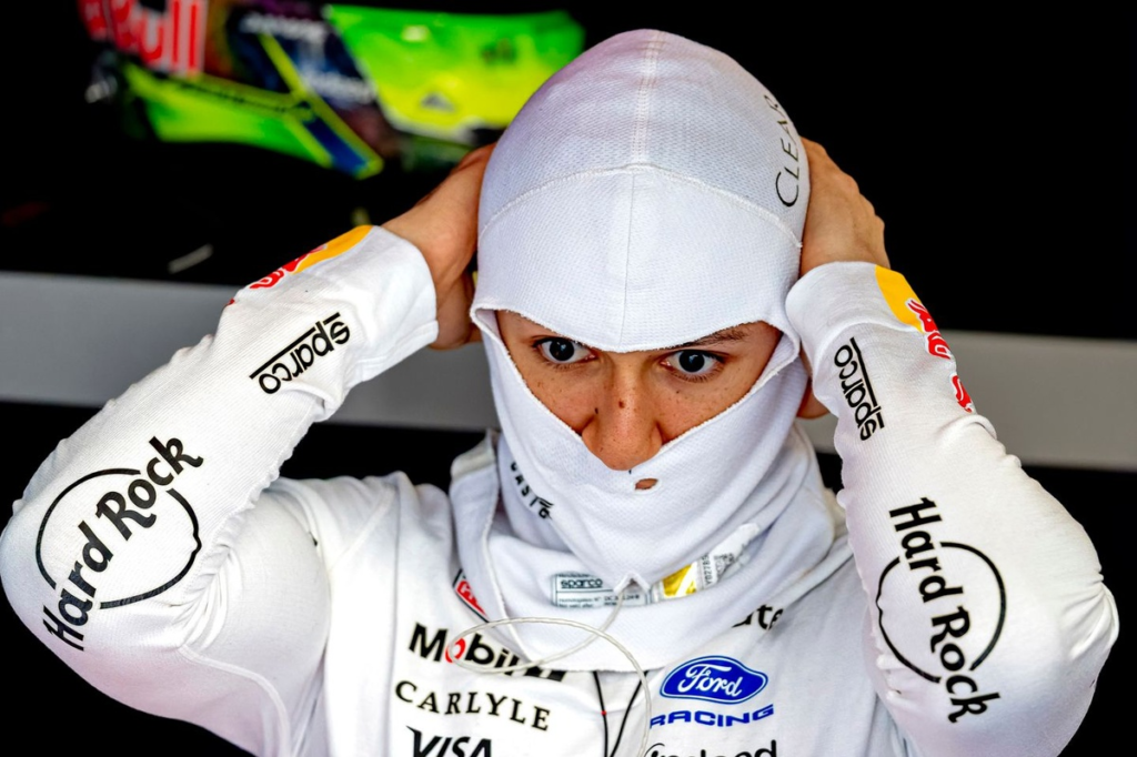 Hadjar, enfadado pese a terminar a solo 0,028s de Verstappen: “Hice una vuelta de mierda” #F1 #FVDigital