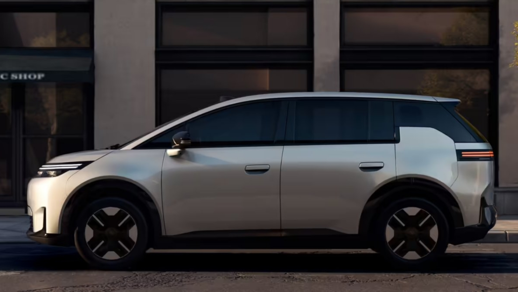 Tras anunciar su llegada a España, GAC presenta un SUV eléctrico de 4,61 metros con 610 km de autonomía por 13.700 €