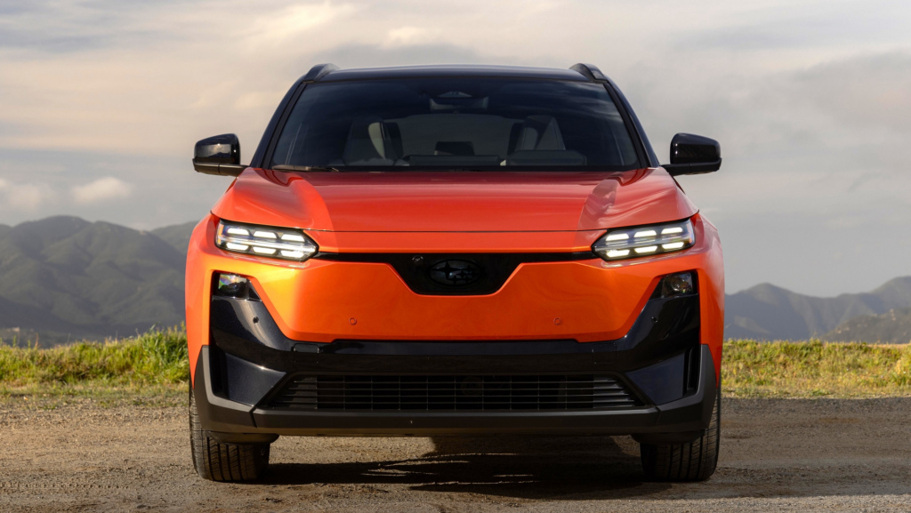Con casi 600 km, el SUV gemelo del Toyota C-HR ya tiene precio: es más barato que el eléctrico más vendido en España