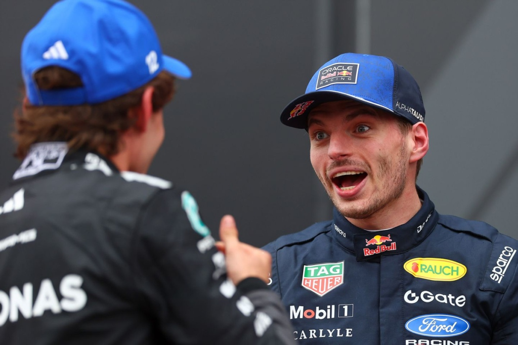 Verstappen se ríe de la estrategia fallida de McLaren en Canadá #F1 #FVDigital