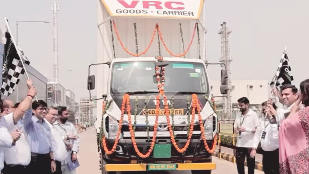 Con 400 vehículos eléctricos y conversiones de camiones diésel, Pepsi busca adelantar a Coca Cola recorriendo 500.000 km limpios en India