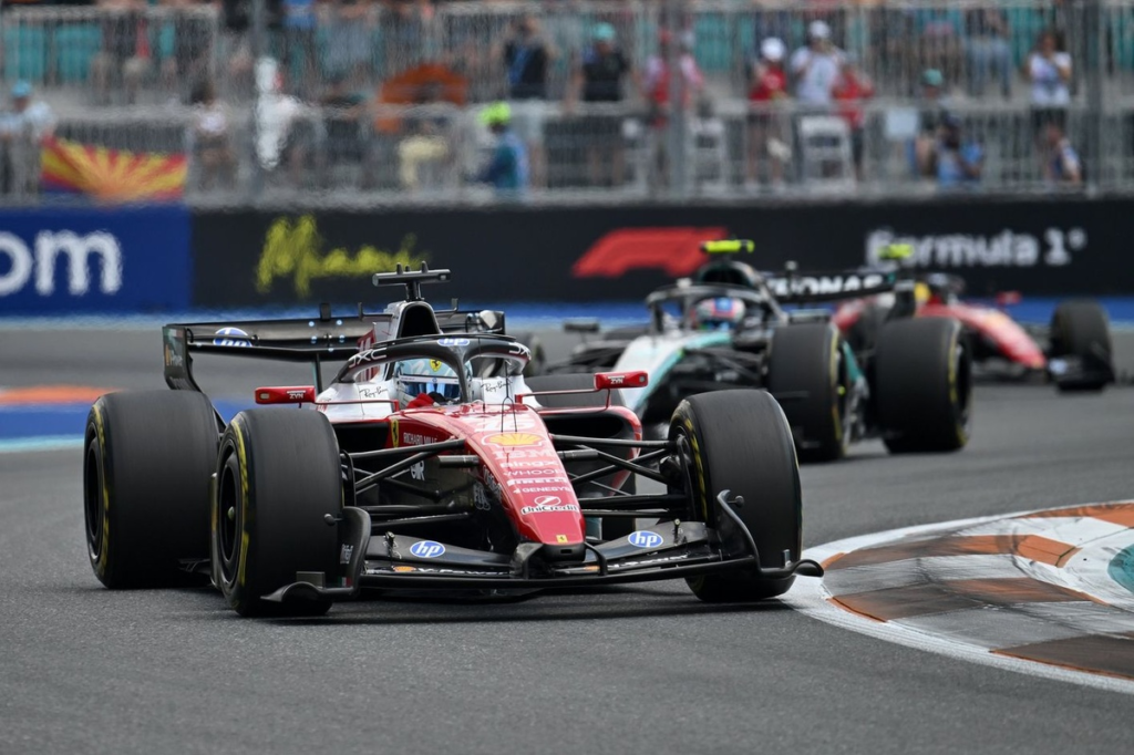 ¡ÚLTIMA HORA! La FIA y la F1 cambian la hora de inicio del GP de Miami #F1 #FVDigital