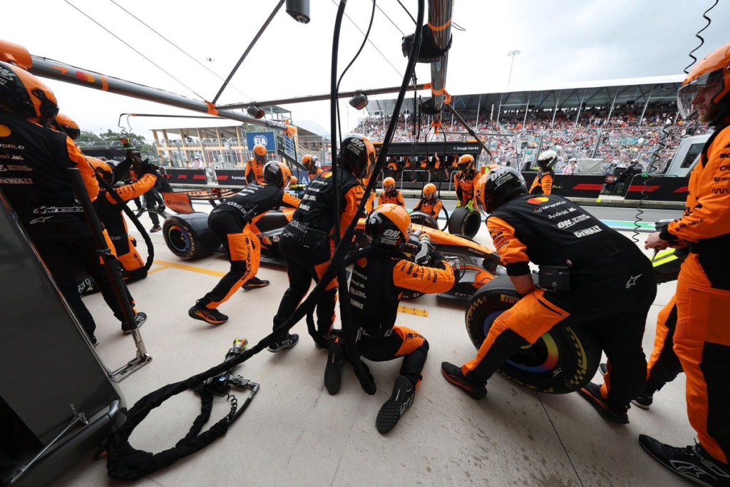 McLaren recorta distancias con Mercedes, pero en Miami F1 “la ejecución” pasó factura #F1 #FVDigital