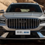 Geely (dueña de Volvo) presenta un rival del Toyota RAV4 con un consumo de 4,75 l/100 km por 18.000 €