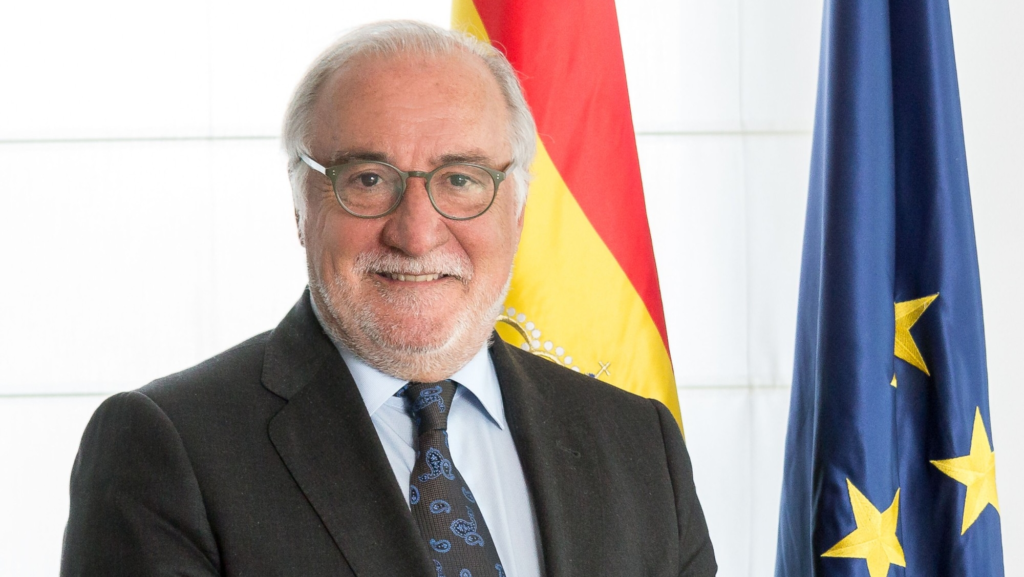 Endurecer las multas "según la renta": el director de la DGT, Pere Navarro, admite que "algo chirría" y apoya las propuestas ofrecidas por Junts y Sumar