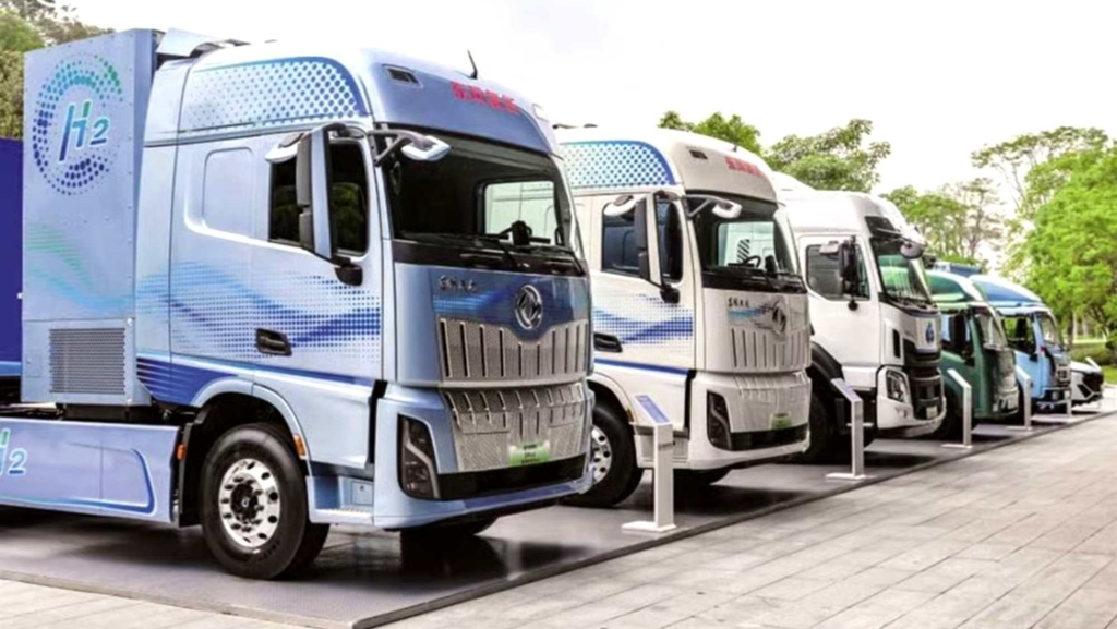 Dongfeng presenta un camión de hidrógeno de 400 kW capaz de recorrer 1.700 km y de repostar en 15 minutos