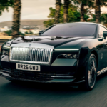 Rolls-Royce actualiza su coche eléctrico: el Spectre Serie II tiene más autonomía, más potencia y casi sin cambios por fuera