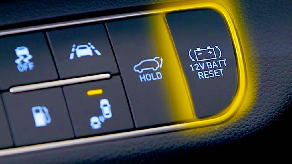 Los coches eléctricos e híbridos de Hyundai y Kia disponen de un botón que no tiene la competencia y que evita que queden inutilizados
