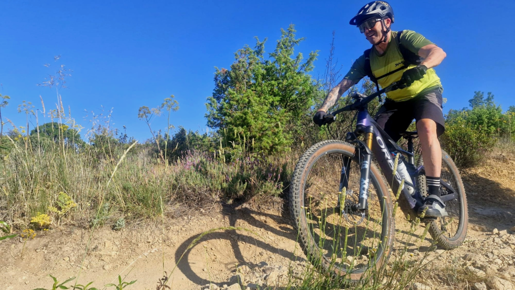 El sistema que controla 'todo' en una bicicleta eléctrica se llama RS Control System, es de Orbea y lo hemos probado a fondo