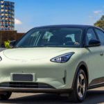 China da la 'estocada final' a los motores de gasolina puros: sus 10 coches más vendidos son eléctricos