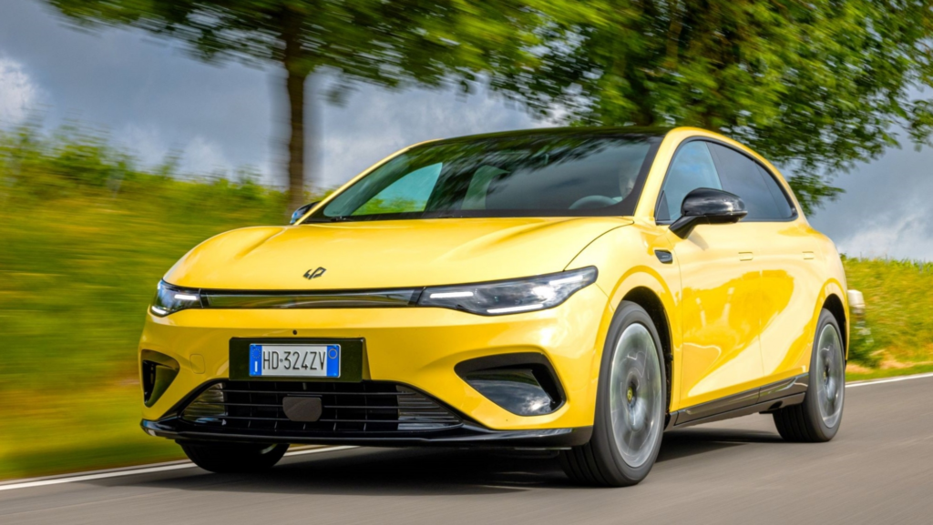 Por sólo 19.500 €, 482 km de autonomía: probamos el eléctrico 'para todos' fabricado en España