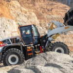 La excavadora eléctrica china de 25 toneladas que quiere jubilar al diésel: recarga en 1 hora su batería de 423 kWh