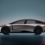 Toyota suspende por completo los planes para fabricar la berlina eléctrica estrella de Lexus