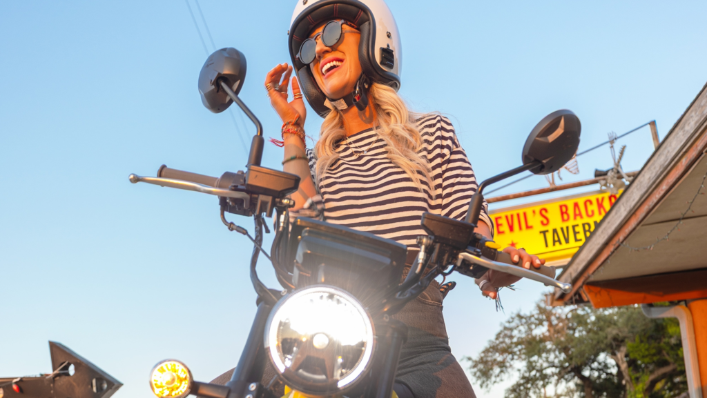 Por 5.399 € y 'de 125 cc': así es la moto barata de Harley-Davidson que puedes comprar en España y que no gasta ni una gota de gasolina