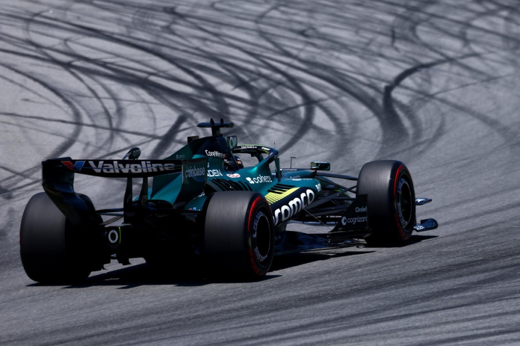 Test de Pirelli: Ferrari, Aston Martin y Cadillac recorren más de 1.500 km en la primera jornada #F1 #FVDigital
