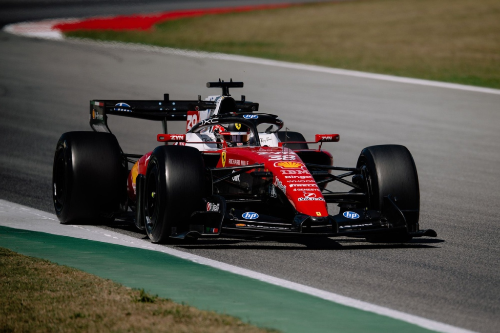 Test de Pirelli: Ferrari y Cadillac ponen a prueba el futuro de la F1 en Barcelona #F1 #FVDigital