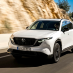 El director de programa del Mazda CX-5 carga contra los coches híbridos de la competencia: "Ninguno me ha satisfecho"