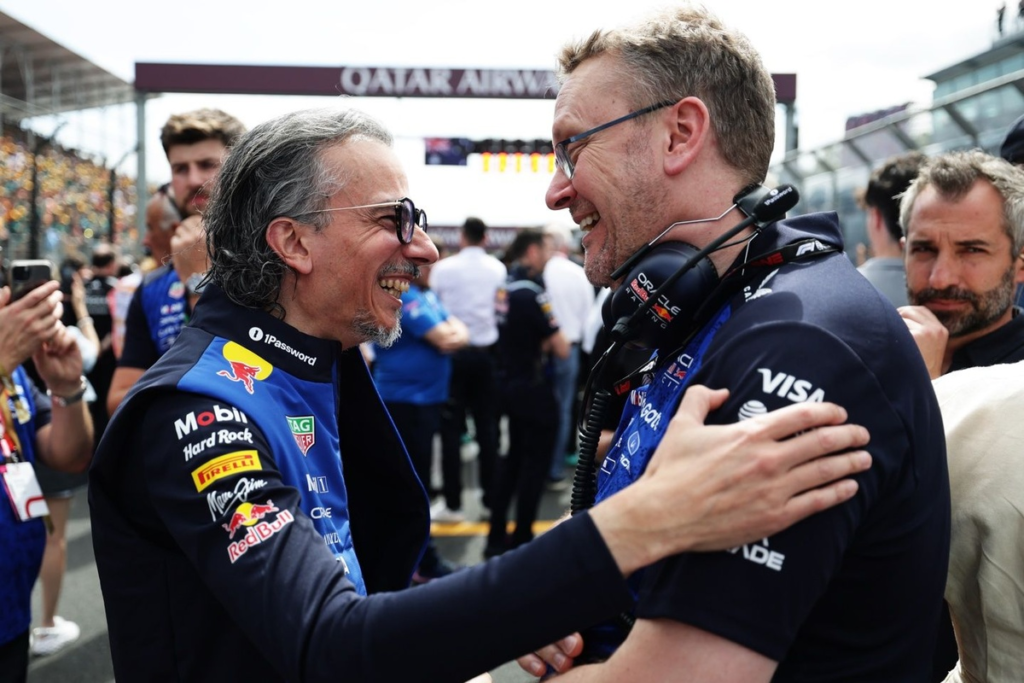 Mekies niega conflicto de interés entre Red Bull y Racing Bulls: “Cumplimos las normas de la FIA y más” #F1 #FVDigital