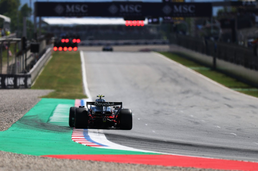 ¿Por qué Audi y Ferrari ya han mejorado sus motores a pesar del retraso de ADUO? #F1 #FVDigital