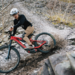 Una nueva bicicleta eléctrica de enduro irrumpe con fuerza mostrando un gran poderío por su motor Bosch de 750 W y 120 Nm