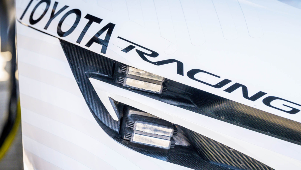 Dentro de 10 días, Toyota demostrará porqué se empeña en insistir en el potencial de los coches de hidrógeno, y lo hará durante 24 horas