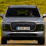 1.100 km y solo 2,2 L/100 km: el último SUV híbrido de OMODA ya tiene precio en España