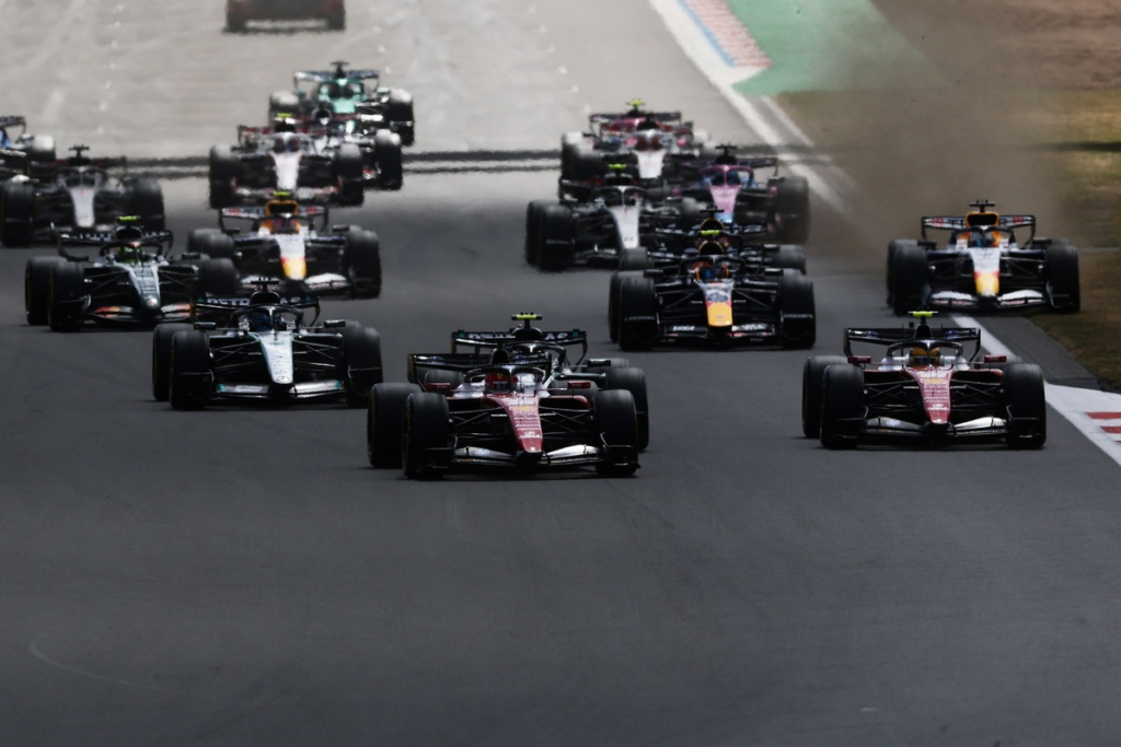 Ferrari y una pequeña ayuda híbrida a su pequeño turbo que ya no es suficiente #F1 #FVDigital