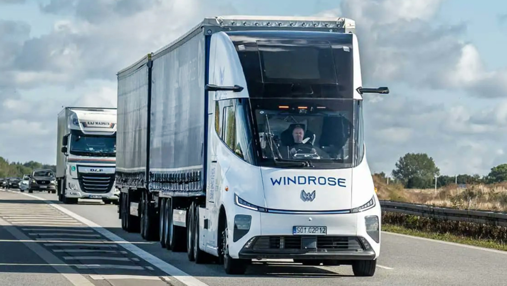 Desaparecen sus camiones eléctricos y no paga a sus empleados: problemas para la empresa que prometía plantar cara al Tesla Semi
