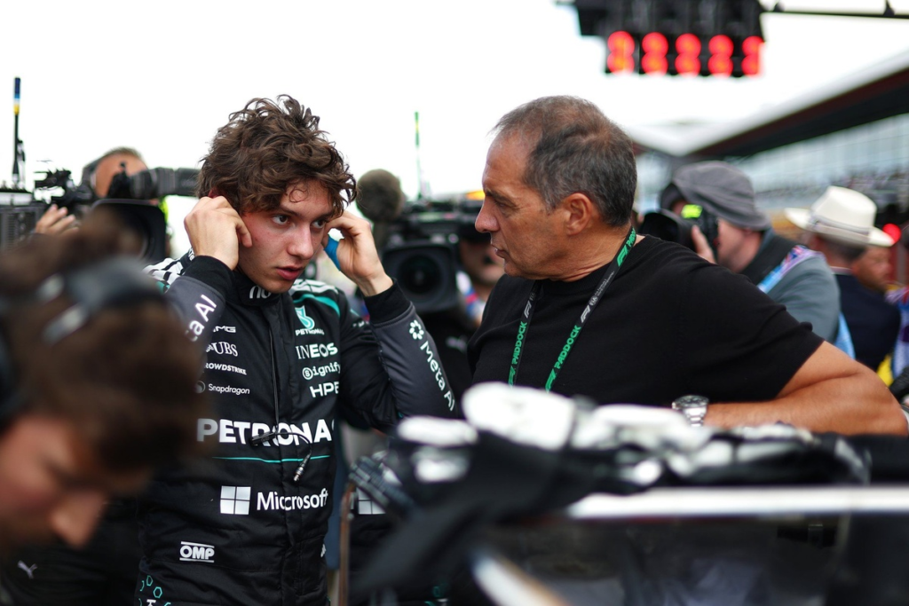 Mercedes confirma la rotura de la pieza que detuvo a Antonelli en Silverstone #F1 #FVDigital
