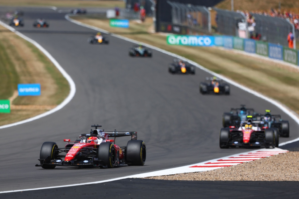 Por qué los equipos de F1 con dificultades no pueden seguir el ritmo de mejoras de Ferrari #F1 #FVDigital