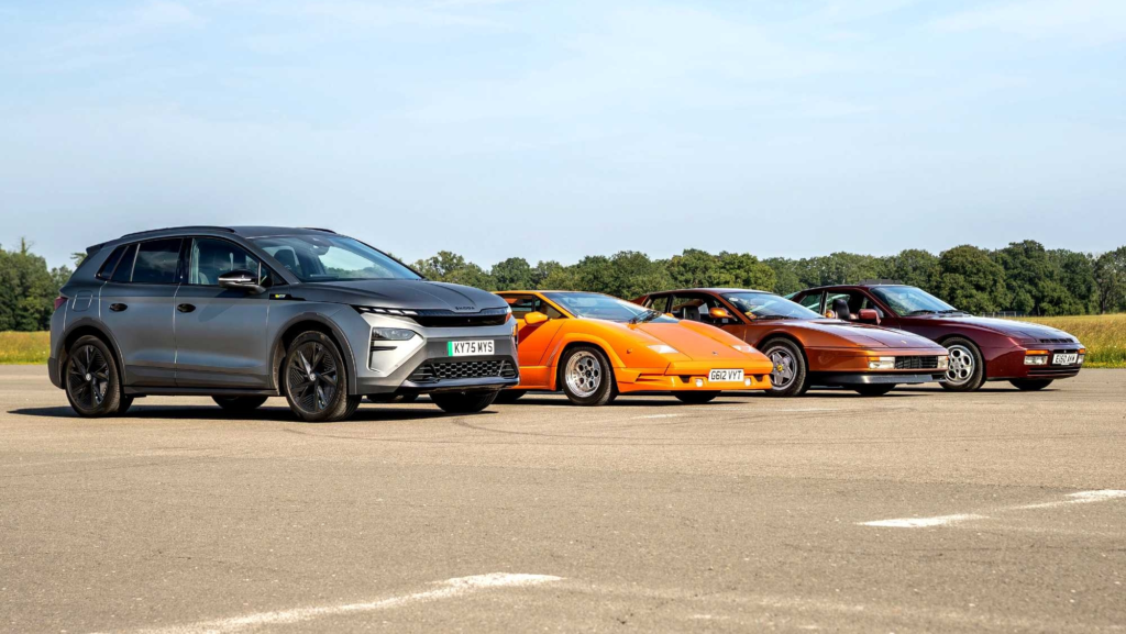 Un SUV eléctrico de Skoda desafía a Ferrari Testarossa, Lamborghini Countach y Porsche 944 Turbo: el resultado sorprende