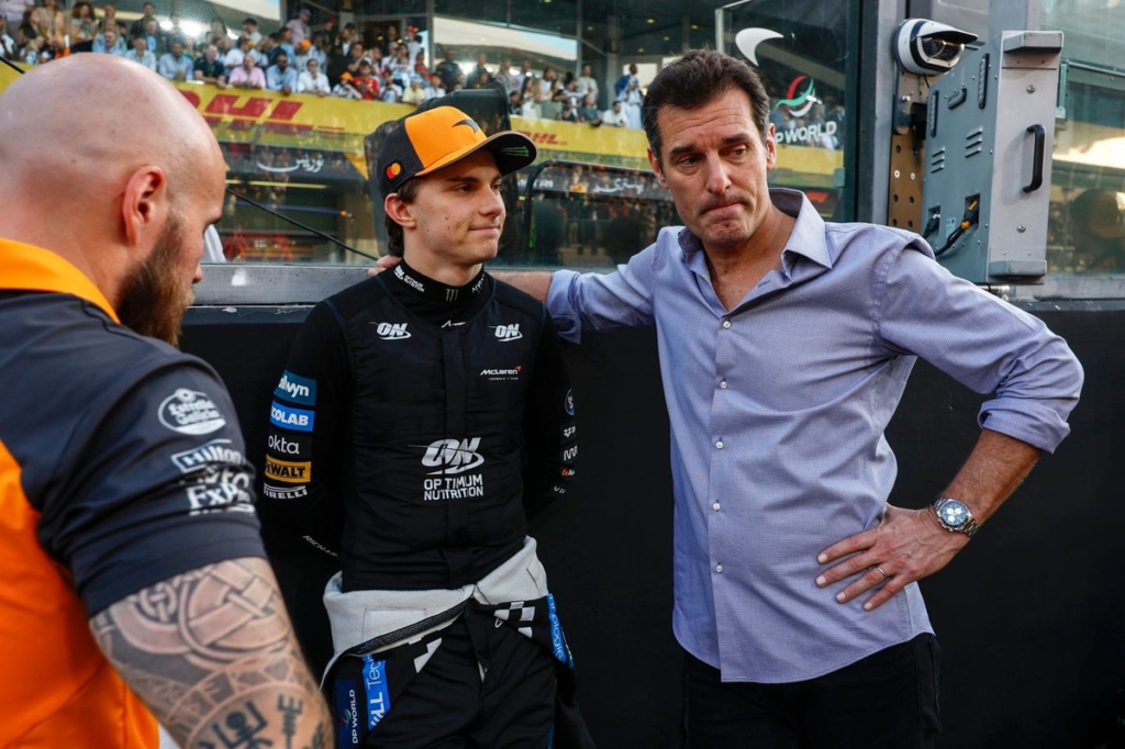 Webber responde a los rumores sobre Piastri, McLaren y Verstappen #F1 #FVDigital