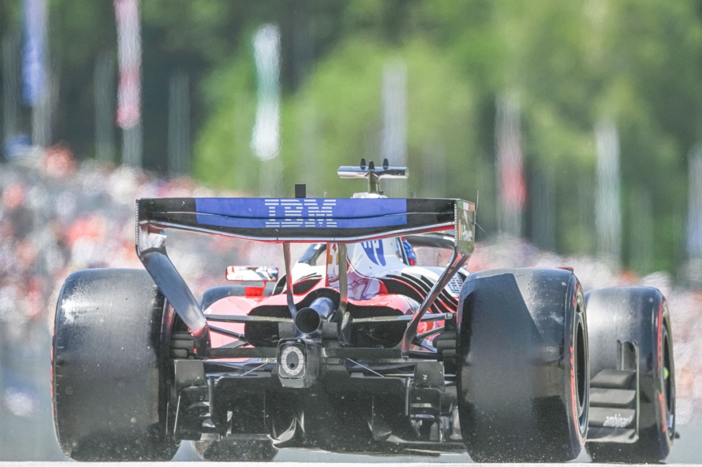 ¿Ferrari sin escape soplado y una evolución del alerón “Macarena”? En Spa, el SF-26 arriesga #F1 #FVDigital