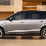 Antes solo era híbrido, pero ya no: BYD lanza su SUV eléctrico más pijo de 5,2 metros, 6 asientos y con 1.210 caballos