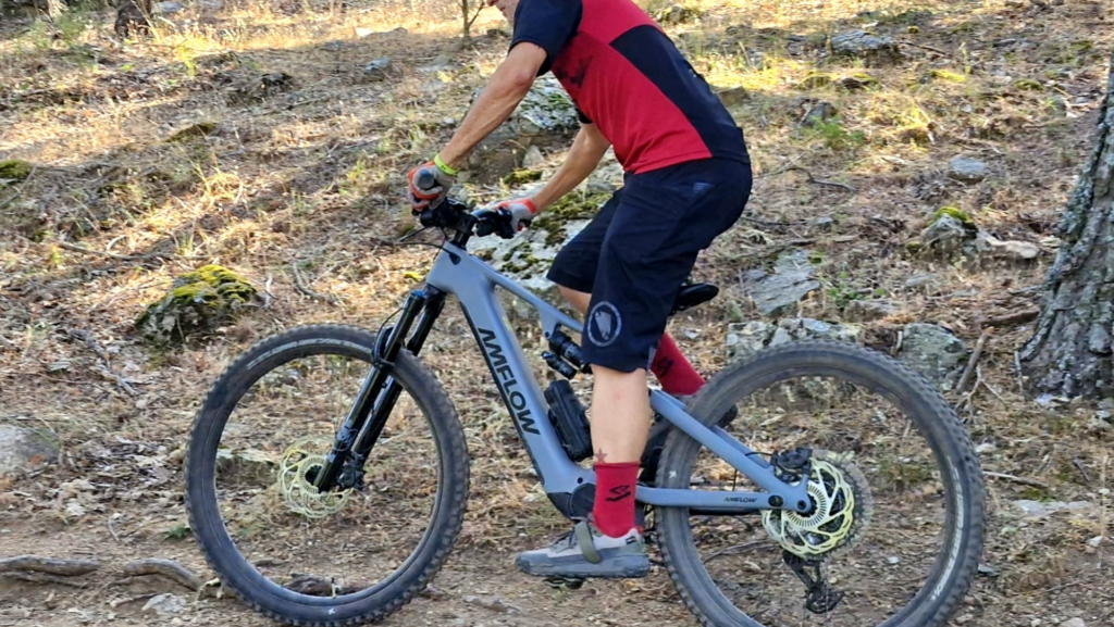Ponemos a prueba una de las bicicletas eléctricas más explosivas, que además tiene un 'escandaloso' precio de solo 5.899 €