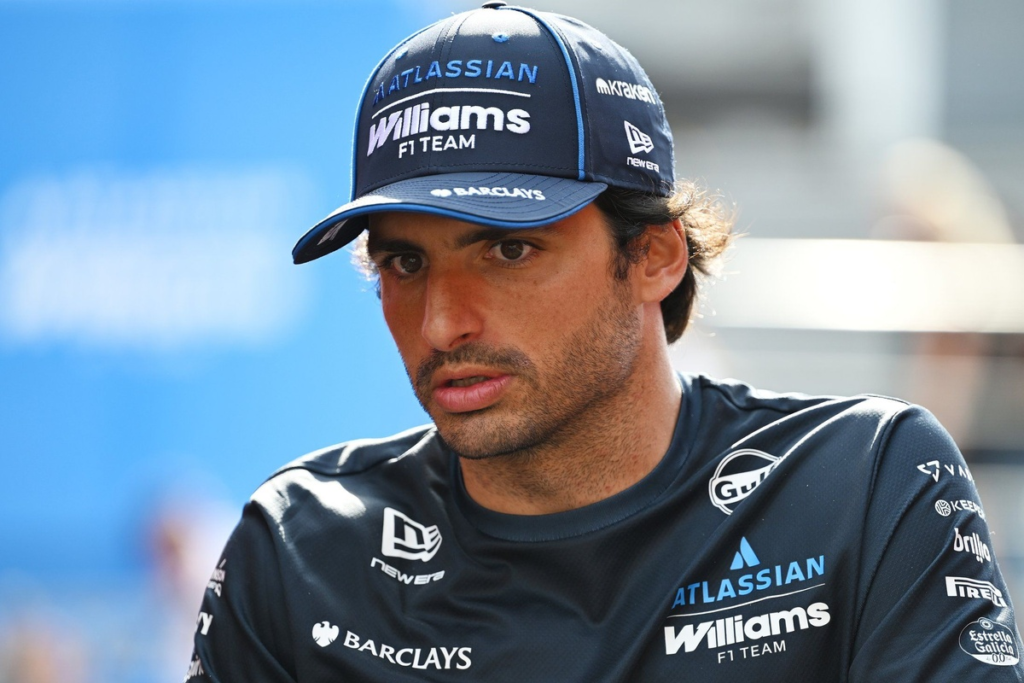 Sainz reivindica su rendimiento y lanza un mensaje sobre su futuro en la F1 #F1 #FVDigital