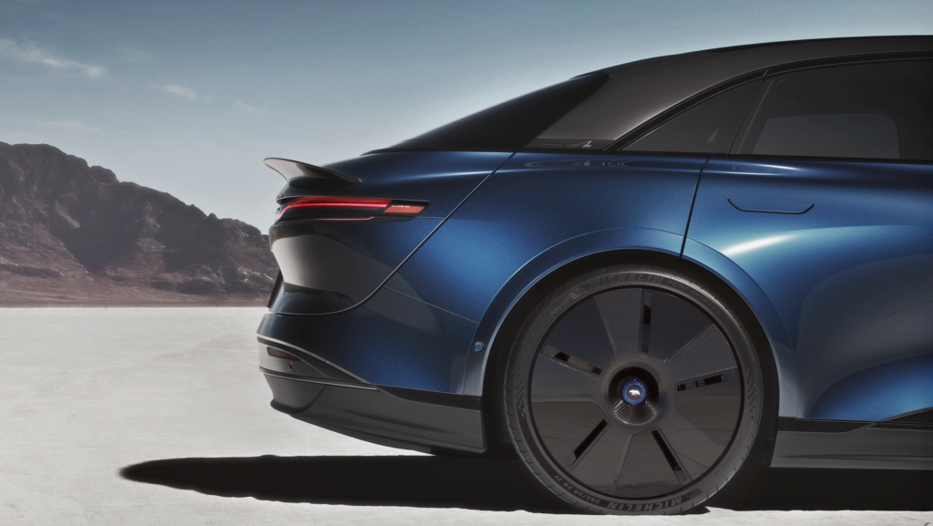 Fabrica los mejores coches eléctricos del mundo, pero ya ha perdido el 99% de su valor y corre el riesgo de desaparecer