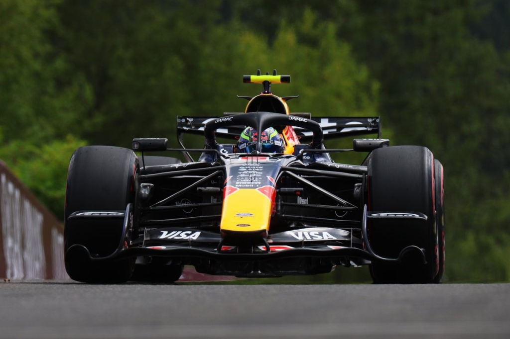 Isack Hadjar saldrá último en Spa por un cambio de motor de Red Bull F1 #F1 #FVDigital