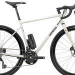 A contracorriente, como hace la que se considera la 'Rolls Royce' de las bicicletas, esta marca presenta ahora su primer modelo eléctrico, ¡y es de acero!