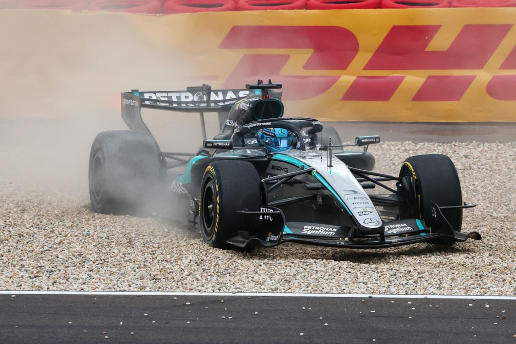 Russell revela un ‘peligroso’ fallo en su Mercedes: “Ya estoy insensible a la decepción” #F1 #FVDigital