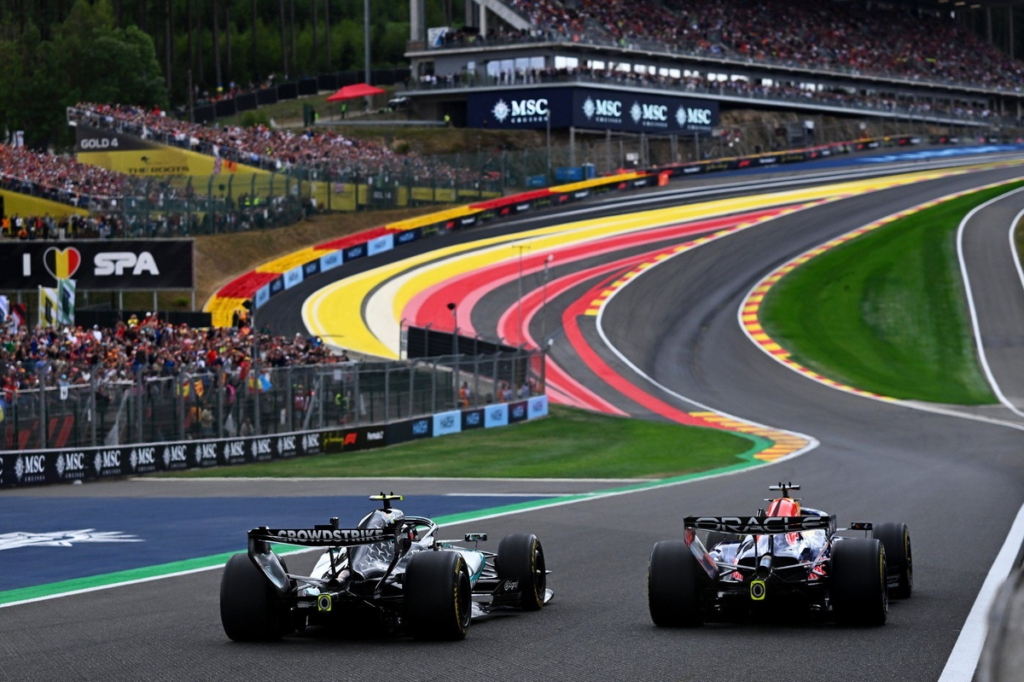 Toto Wolff admite que Mercedes tiene el motor más potente y Red Bull avisa sobre el próximo ADUO #F1 #FVDigital