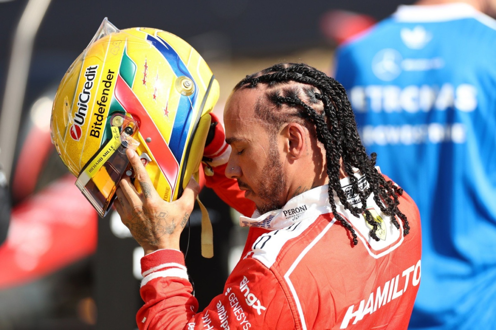 Hamilton: “Es frustrante, la potencia desaparece y el coche de delante se escapa” #F1 #FVDigital
